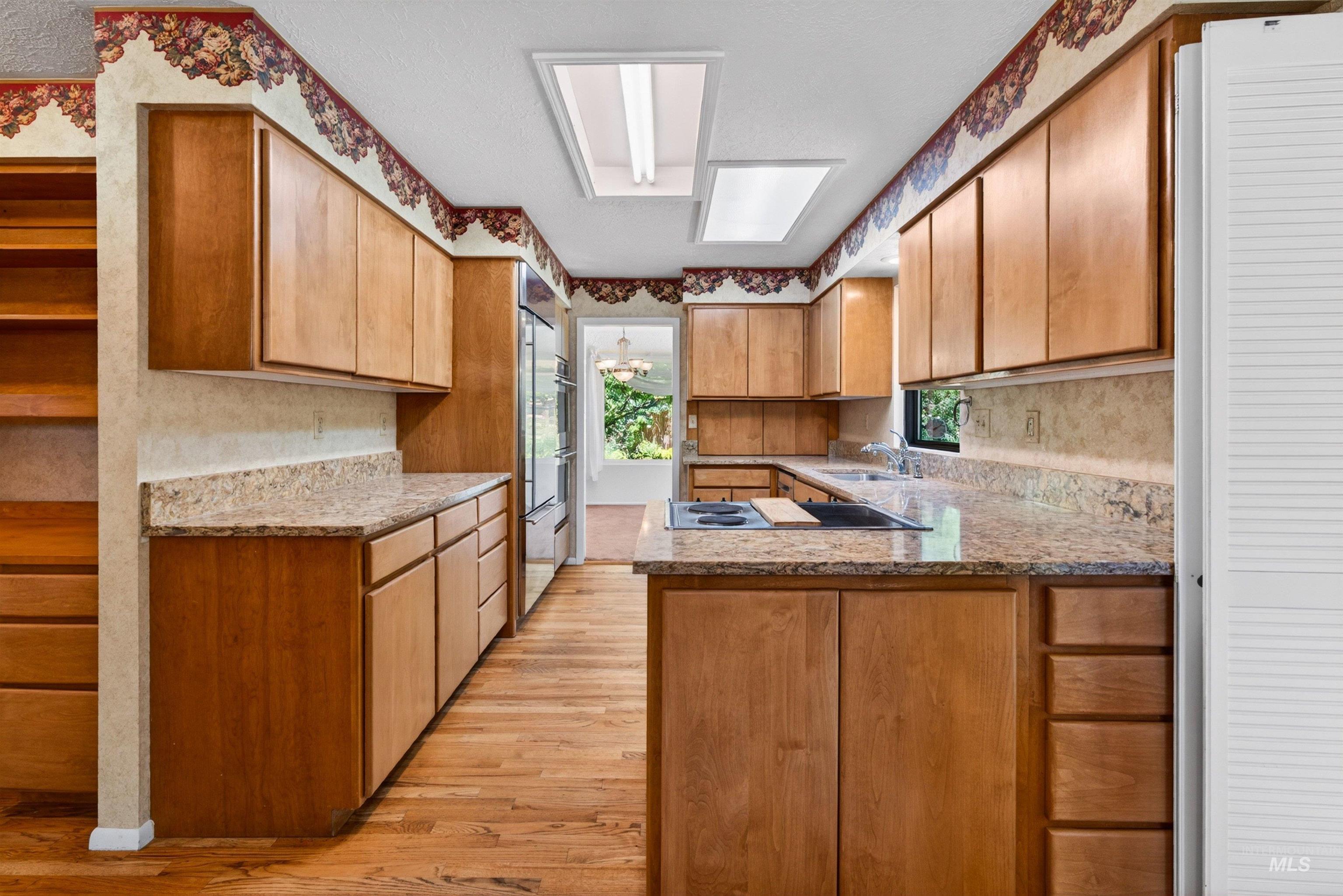 6138 W Winstead Pl, Boise, Idaho 83704-6268, 4 Bedrooms, 3.5 Bathrooms, Residential For Sale, Price $625,000, 98990641