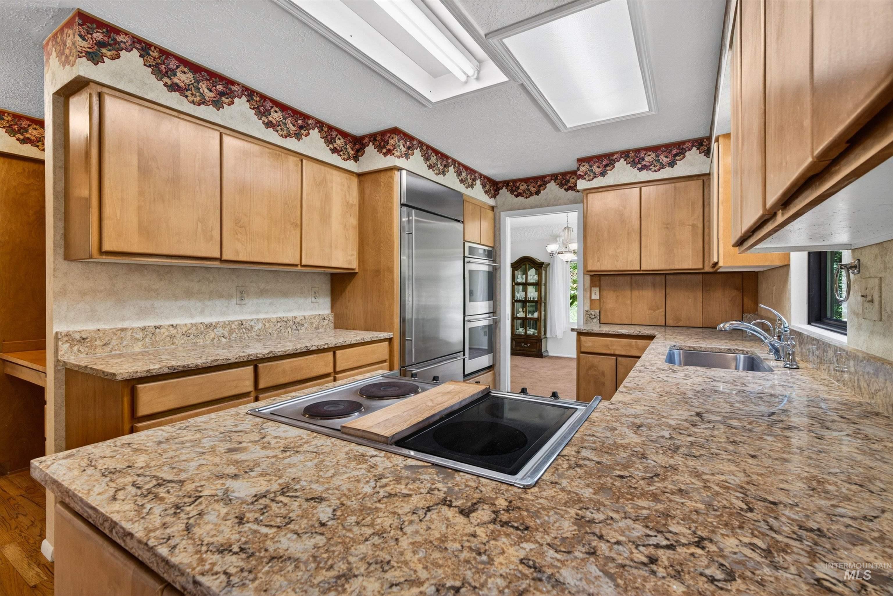 6138 W Winstead Pl, Boise, Idaho 83704-6268, 4 Bedrooms, 3.5 Bathrooms, Residential For Sale, Price $625,000, 98990641