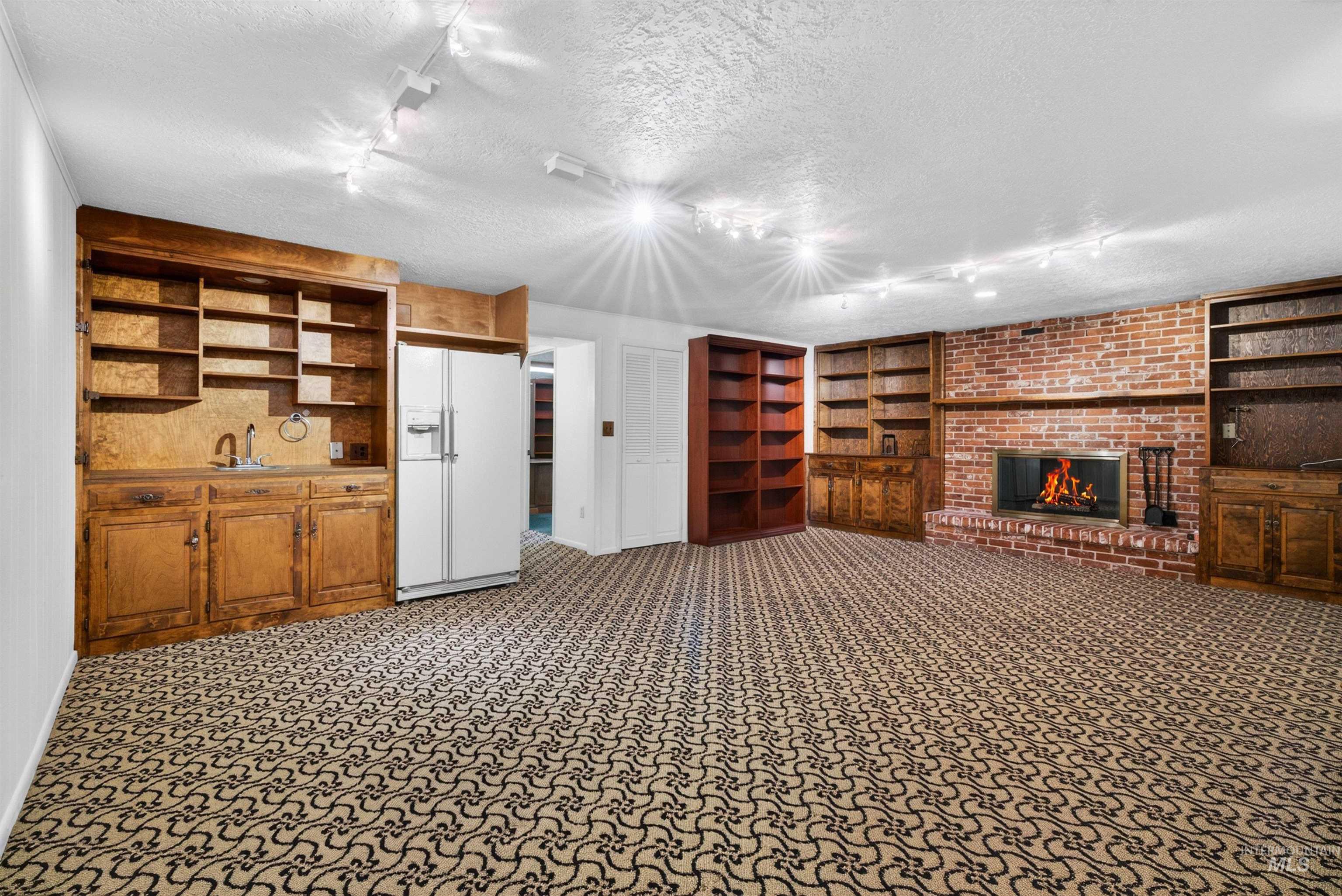 6138 W Winstead Pl, Boise, Idaho 83704-6268, 4 Bedrooms, 3.5 Bathrooms, Residential For Sale, Price $625,000, 98990641