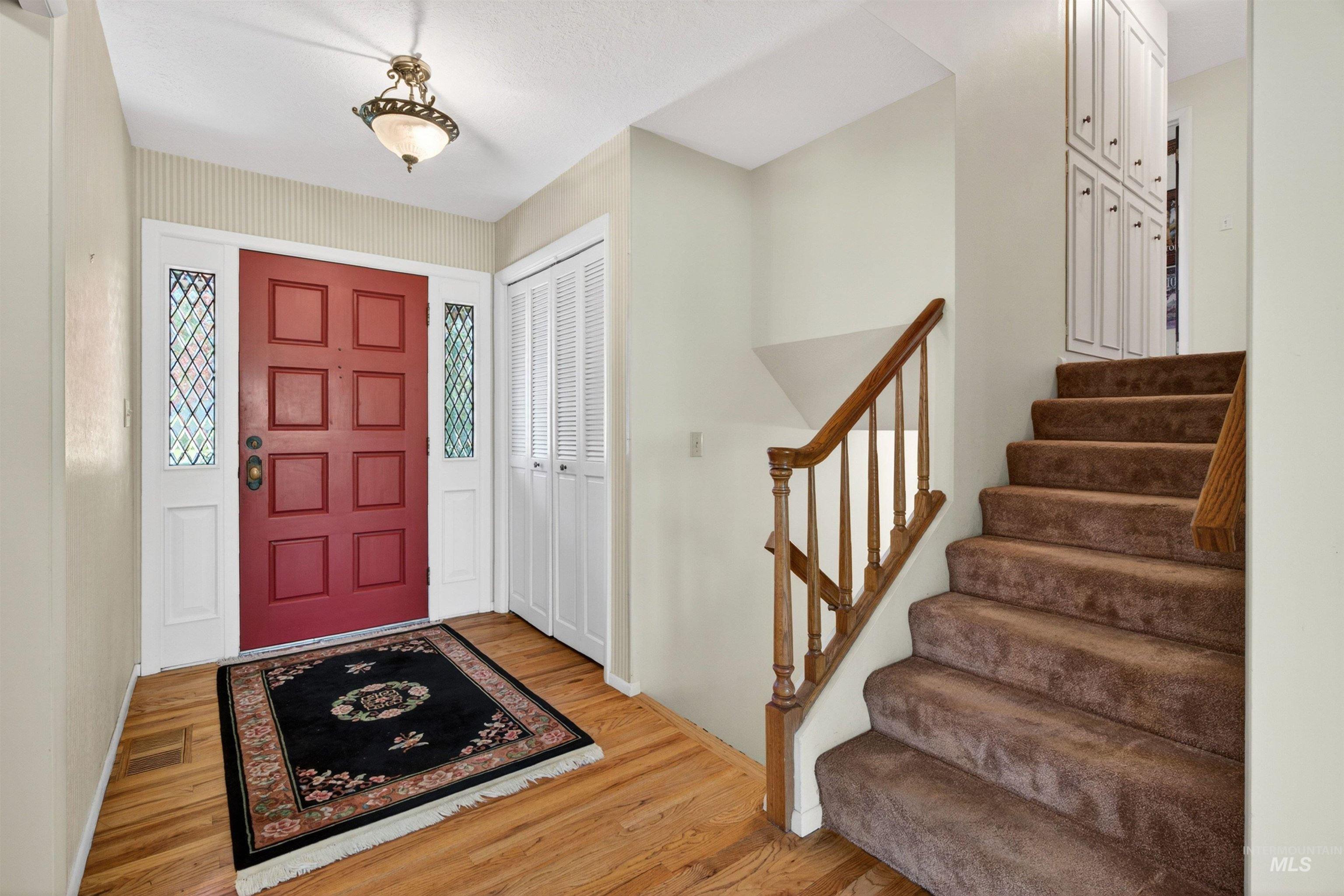 6138 W Winstead Pl, Boise, Idaho 83704-6268, 4 Bedrooms, 3.5 Bathrooms, Residential For Sale, Price $625,000, 98990641