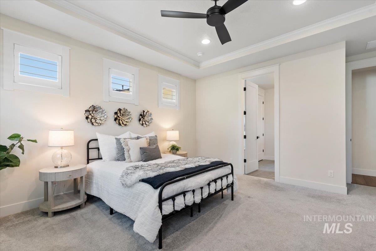 1233 E Azan St, Meridian, Idaho 83646-7724, 5 Bedrooms, 2.5 Bathrooms, Residential For Sale, Price $849,000, 98990644