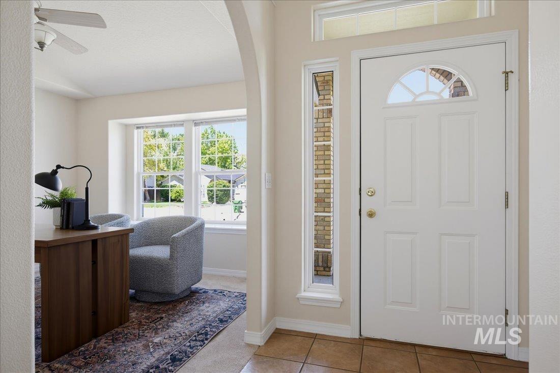 2861 W Forecast Street, Meridian, Idaho 83642, 3 Bedrooms, 2 Bathrooms, Residential For Sale, Price $439,000, 98990650