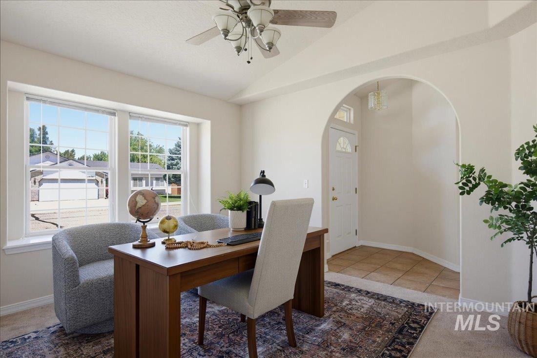 2861 W Forecast Street, Meridian, Idaho 83642, 3 Bedrooms, 2 Bathrooms, Residential For Sale, Price $439,000, 98990650
