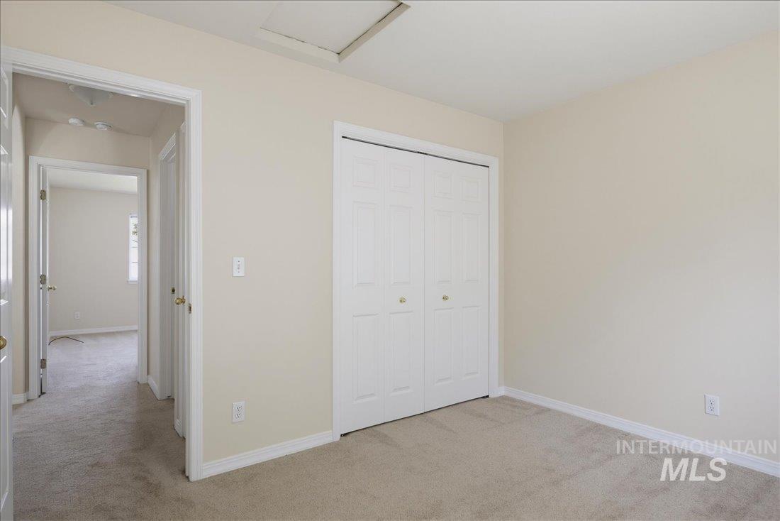 2861 W Forecast Street, Meridian, Idaho 83642, 3 Bedrooms, 2 Bathrooms, Residential For Sale, Price $439,000, 98990650