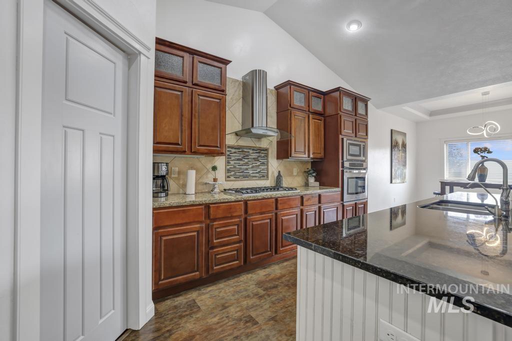 629 Lochsa Road, Twin Falls, Idaho 83301, 4 Bedrooms, 2.5 Bathrooms, Residential For Sale, Price $590,500, 98990653