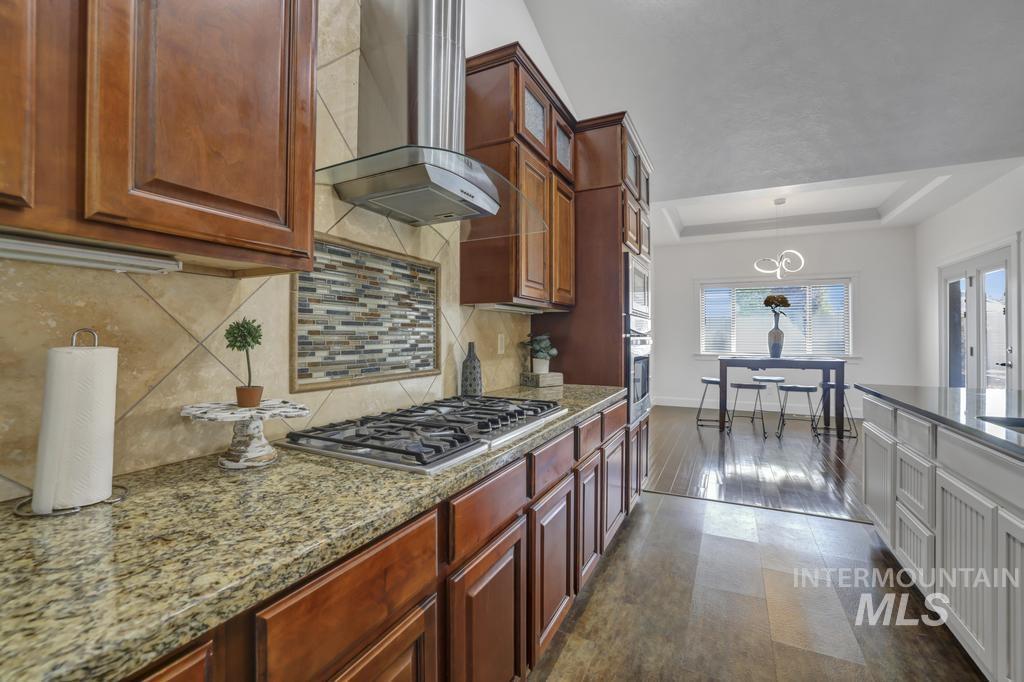 629 Lochsa Road, Twin Falls, Idaho 83301, 4 Bedrooms, 2.5 Bathrooms, Residential For Sale, Price $590,500, 98990653