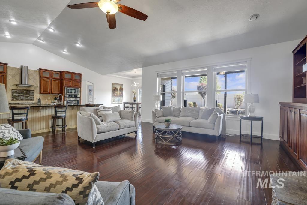 629 Lochsa Road, Twin Falls, Idaho 83301, 4 Bedrooms, 2.5 Bathrooms, Residential For Sale, Price $590,500, 98990653