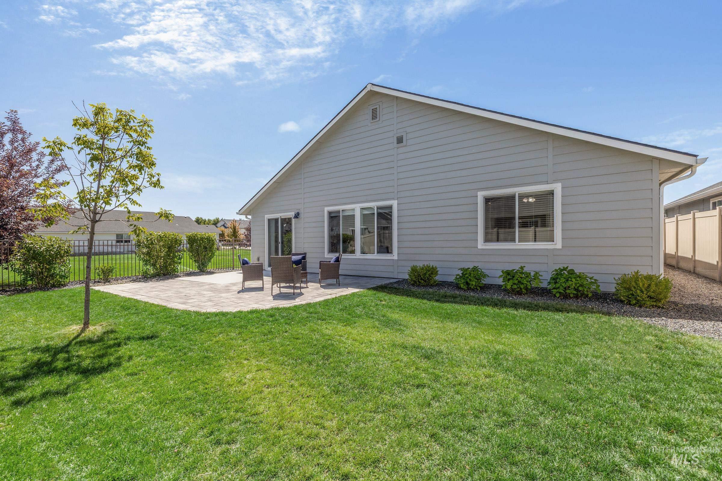 11852 W Hidden Point St, Star, Idaho 83669-6143, 3 Bedrooms, 2 Bathrooms, Residential For Sale, Price $450,000, 98990654