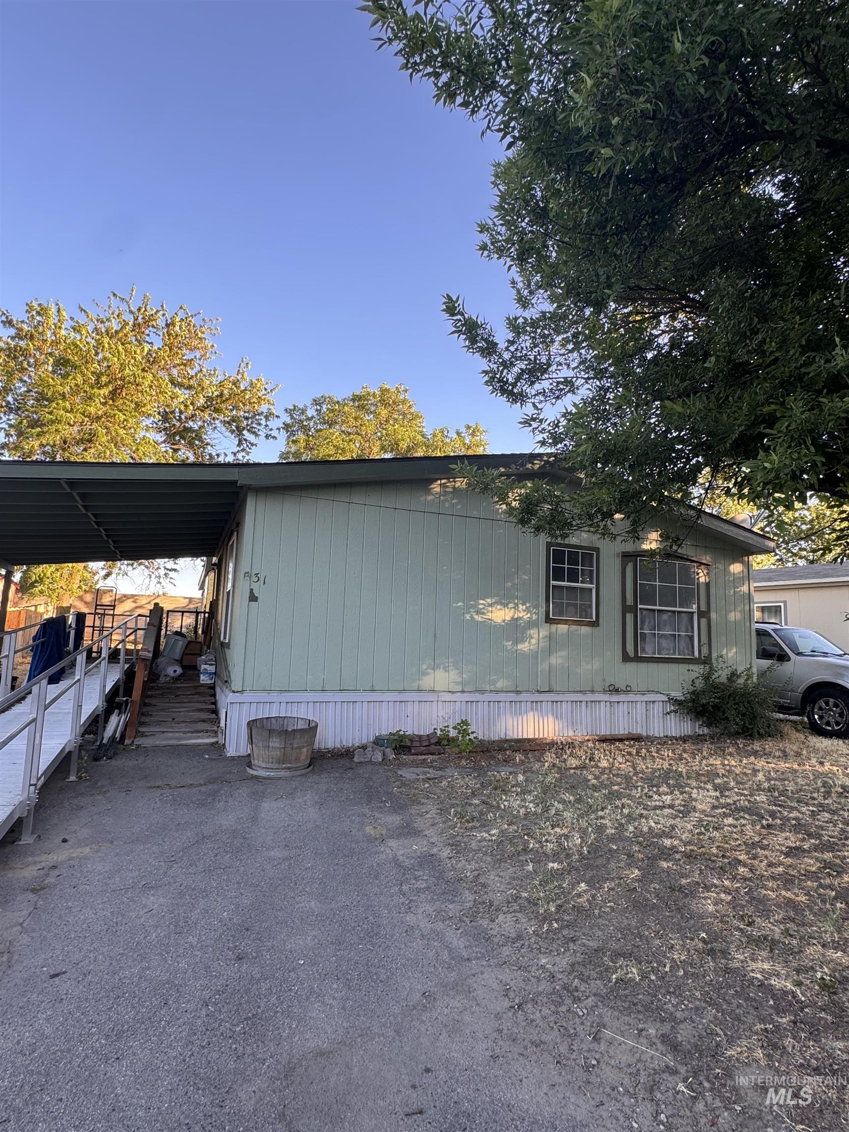 100 NW 16th, Fruitland, Idaho 83619-0000, 4 Bedrooms, 2 Bathrooms, Residential For Sale, Price $75,000,MLS 98990659