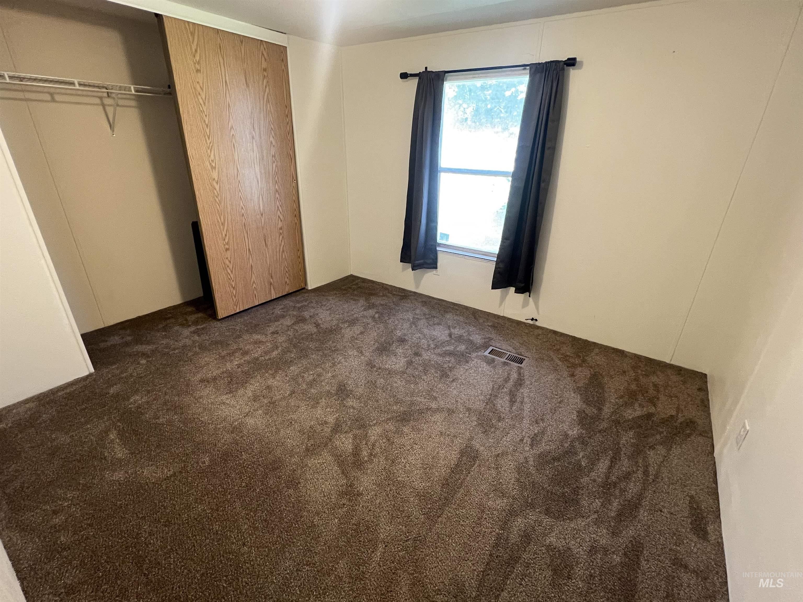 4030 River Resort Dr, Homedale, Idaho 83628, 2 Bedrooms, 2 Bathrooms, Residential For Sale, Price $105,000,MLS 98990665