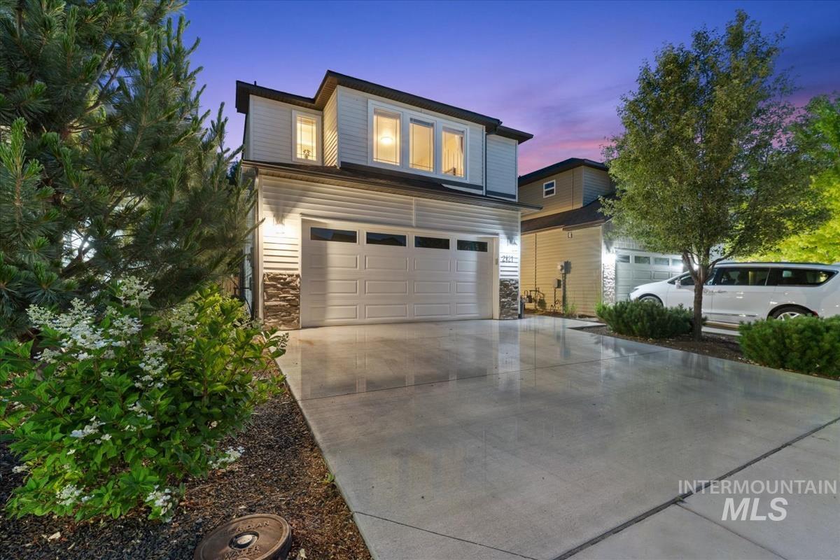 2121 S Hills Ave, Meridian, Idaho 83642, 3 Bedrooms, 2.5 Bathrooms, Residential For Sale, Price $474,990, 98990671