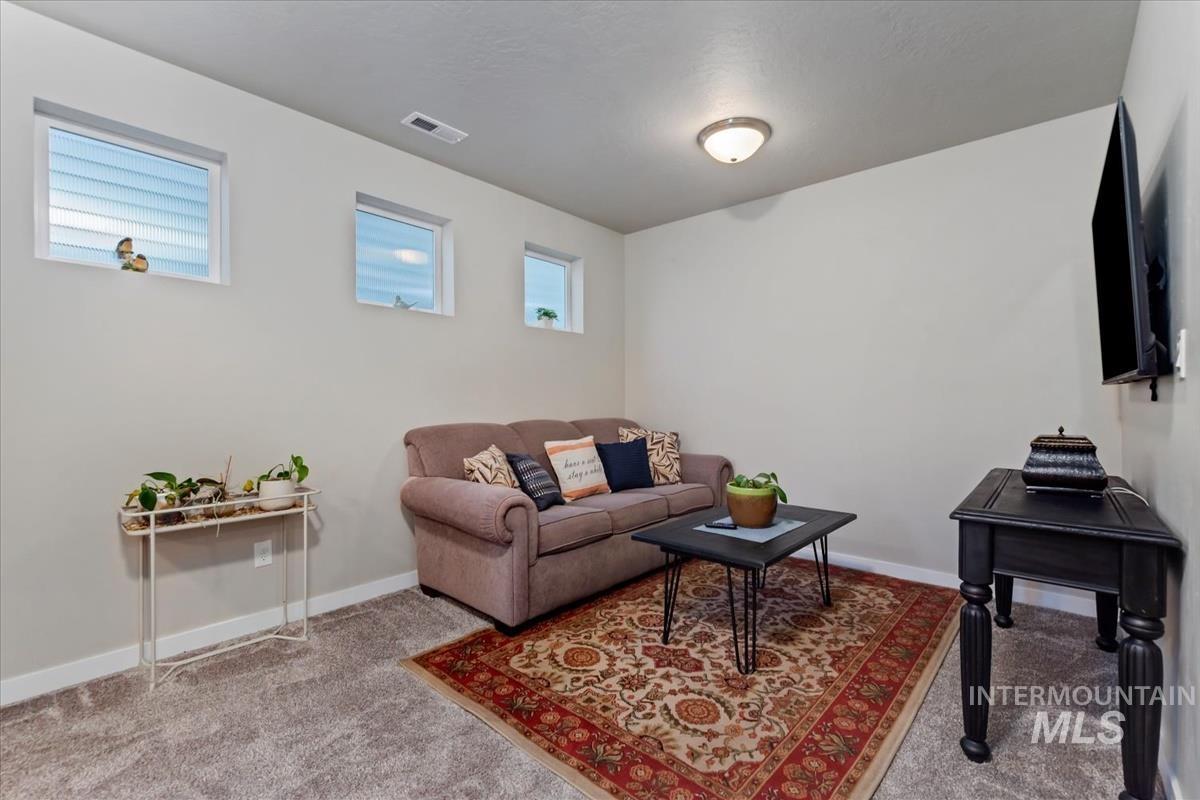 2121 S Hills Ave, Meridian, Idaho 83642, 3 Bedrooms, 2.5 Bathrooms, Residential For Sale, Price $474,990, 98990671