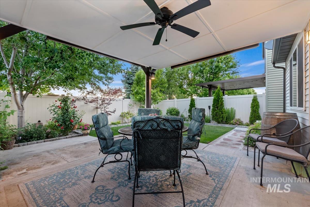 2121 S Hills Ave, Meridian, Idaho 83642, 3 Bedrooms, 2.5 Bathrooms, Residential For Sale, Price $474,990, 98990671