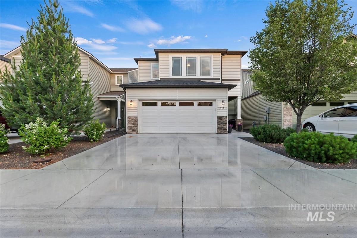 2121 S Hills Ave, Meridian, Idaho 83642, 3 Bedrooms, 2.5 Bathrooms, Residential For Sale, Price $474,990, 98990671