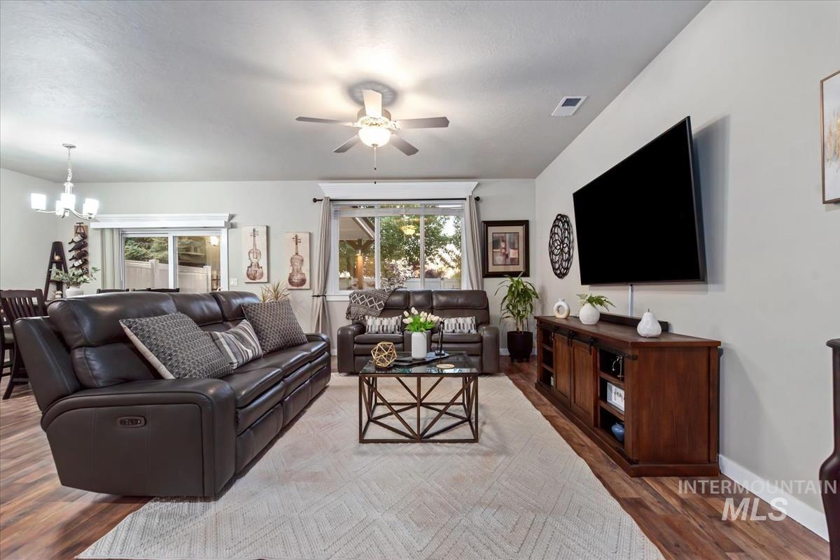 2121 S Hills Ave, Meridian, Idaho 83642, 3 Bedrooms, 2.5 Bathrooms, Residential For Sale, Price $474,990, 98990671
