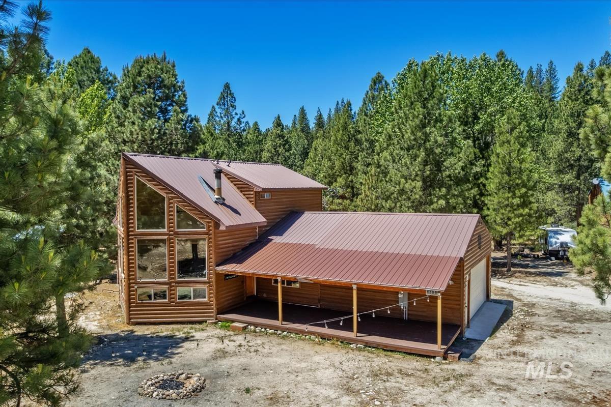 417 Elk Creek Rd, Idaho City, Idaho 83631, 4 Bedrooms, 3 Bathrooms, Residential For Sale, Price $529,900,MLS 98990672