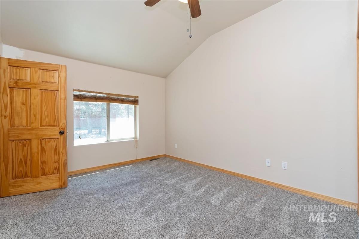 417 Elk Creek Rd, Idaho City, Idaho 83631, 4 Bedrooms, 3 Bathrooms, Residential For Sale, Price $529,900,MLS 98990672