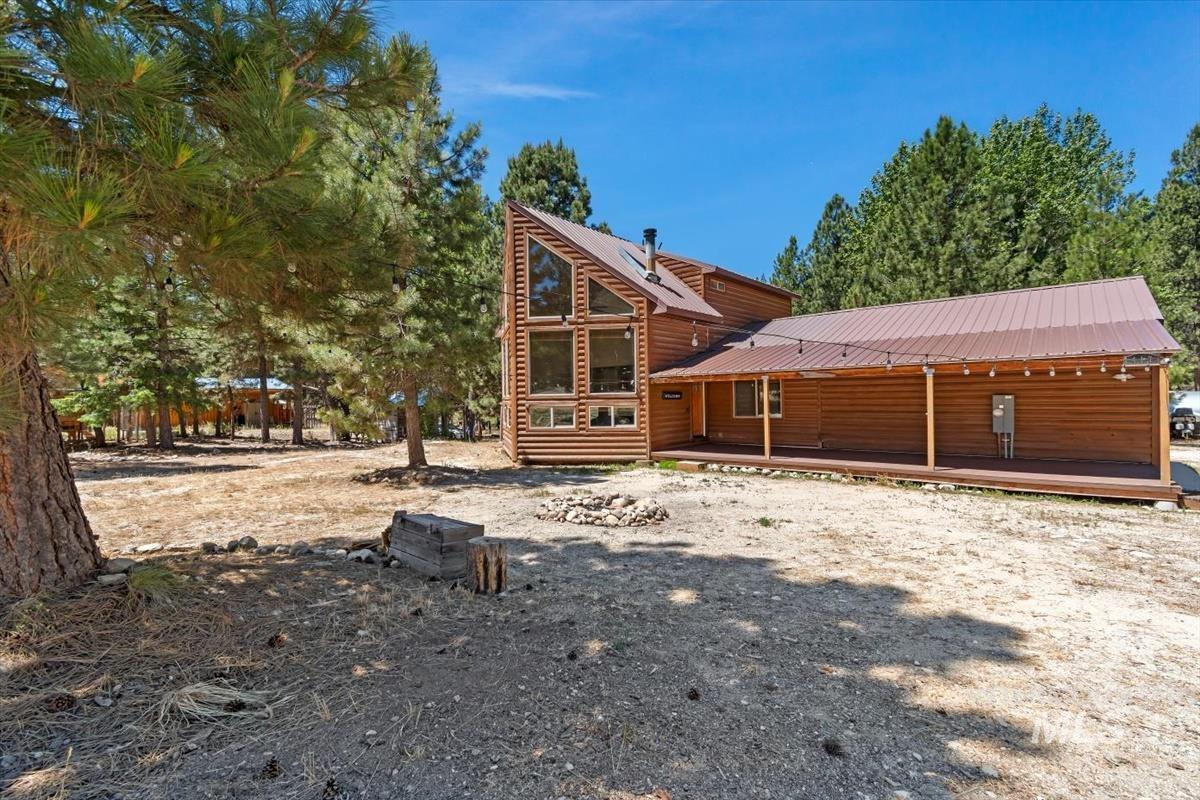 417 Elk Creek Rd, Idaho City, Idaho 83631, 4 Bedrooms, 3 Bathrooms, Residential For Sale, Price $529,900,MLS 98990672