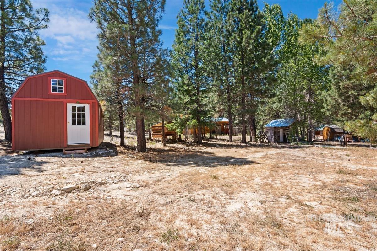 417 Elk Creek Rd, Idaho City, Idaho 83631, 4 Bedrooms, 3 Bathrooms, Residential For Sale, Price $529,900,MLS 98990672