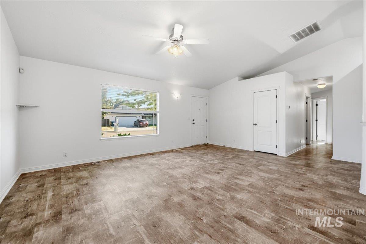 731 W Miranda, Nampa, Idaho 83686, 3 Bedrooms, 2 Bathrooms, Residential For Sale, Price $379,500,MLS 98990673