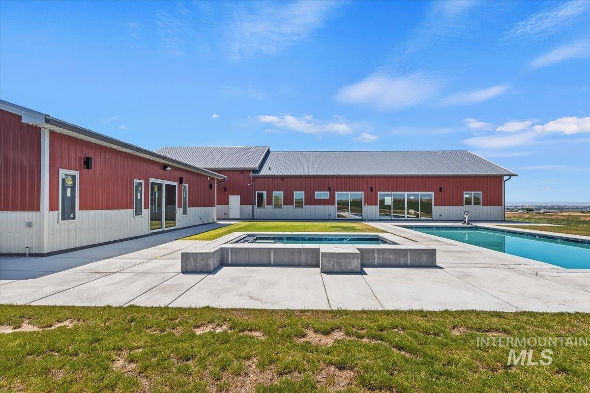 21692 Market Road, Parma, Idaho 83660, 3 Bedrooms, 2.5 Bathrooms, Residential For Sale, Price $1,990,000, 98990675