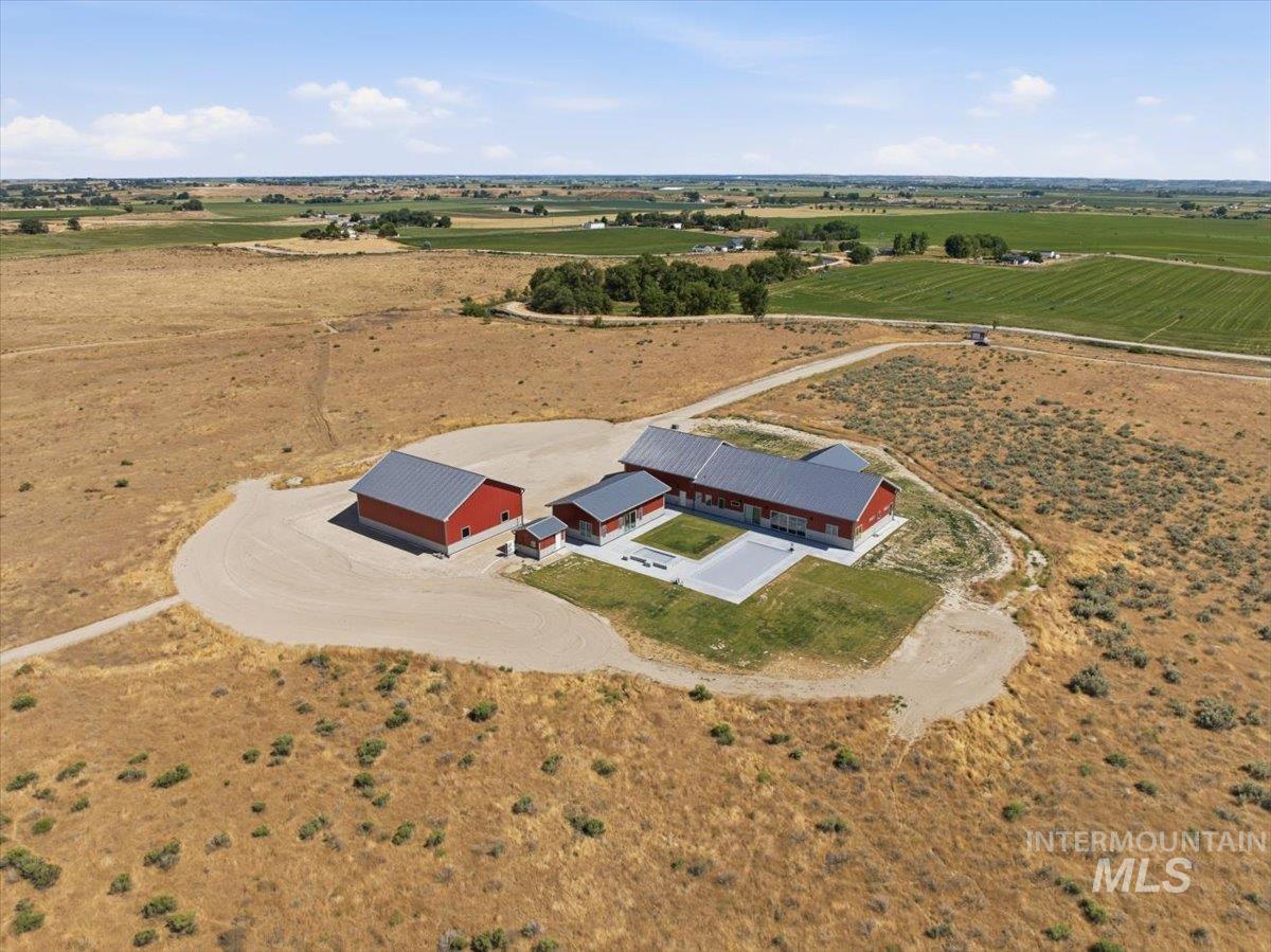 21692 Market Road, Parma, Idaho 83660, 3 Bedrooms, 2.5 Bathrooms, Residential For Sale, Price $1,990,000, 98990675