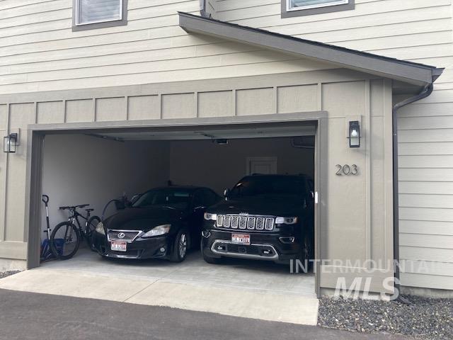 203 S Koyukuk Lane, Star, Idaho 83669, 4 Bedrooms, 3 Bathrooms, Residential For Sale, Price $435,000,MLS 98990676