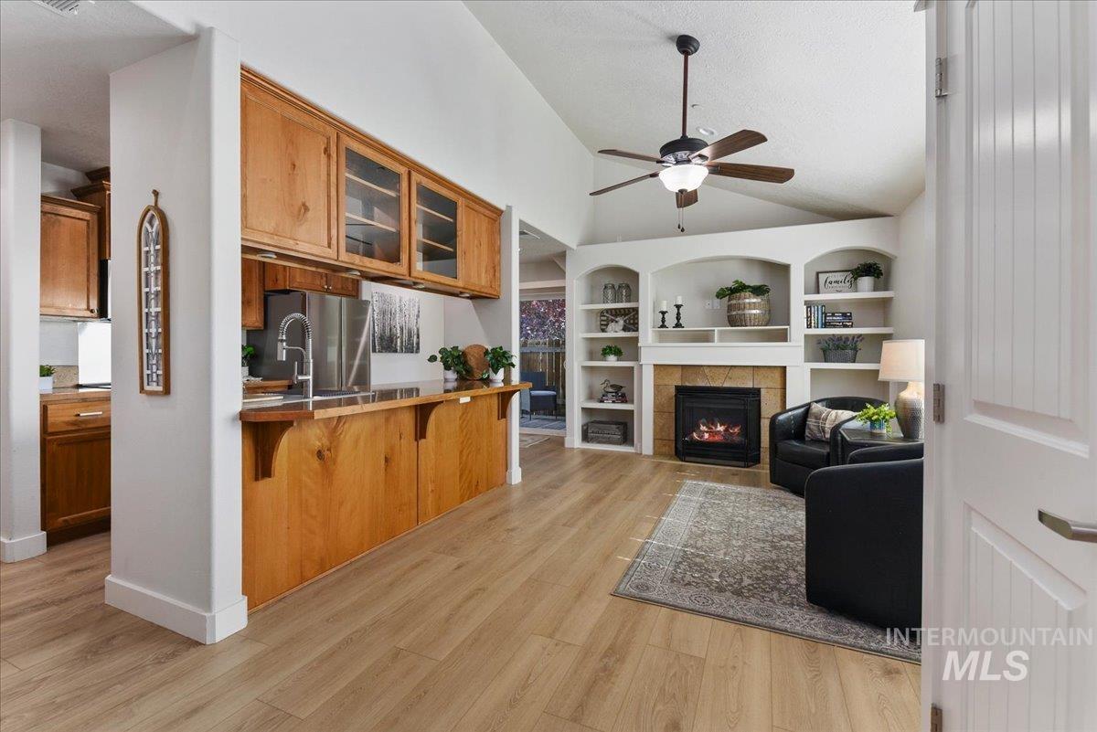 8907 W Candleston Ln, Boise, Idaho 83709, 2 Bedrooms, 2 Bathrooms, Residential For Sale, Price $315,000, 98990680