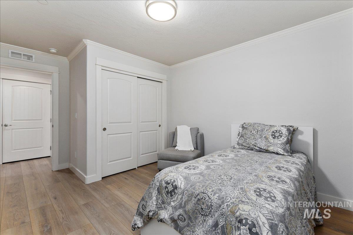 8907 W Candleston Ln, Boise, Idaho 83709, 2 Bedrooms, 2 Bathrooms, Residential For Sale, Price $315,000, 98990680