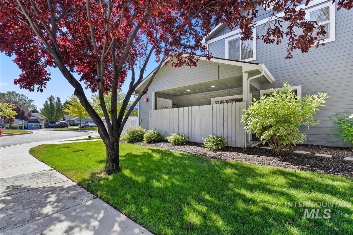 8907 W Candleston Ln, Boise, Idaho 83709, 2 Bedrooms, 2 Bathrooms, Residential For Sale, Price $315,000, 98990680