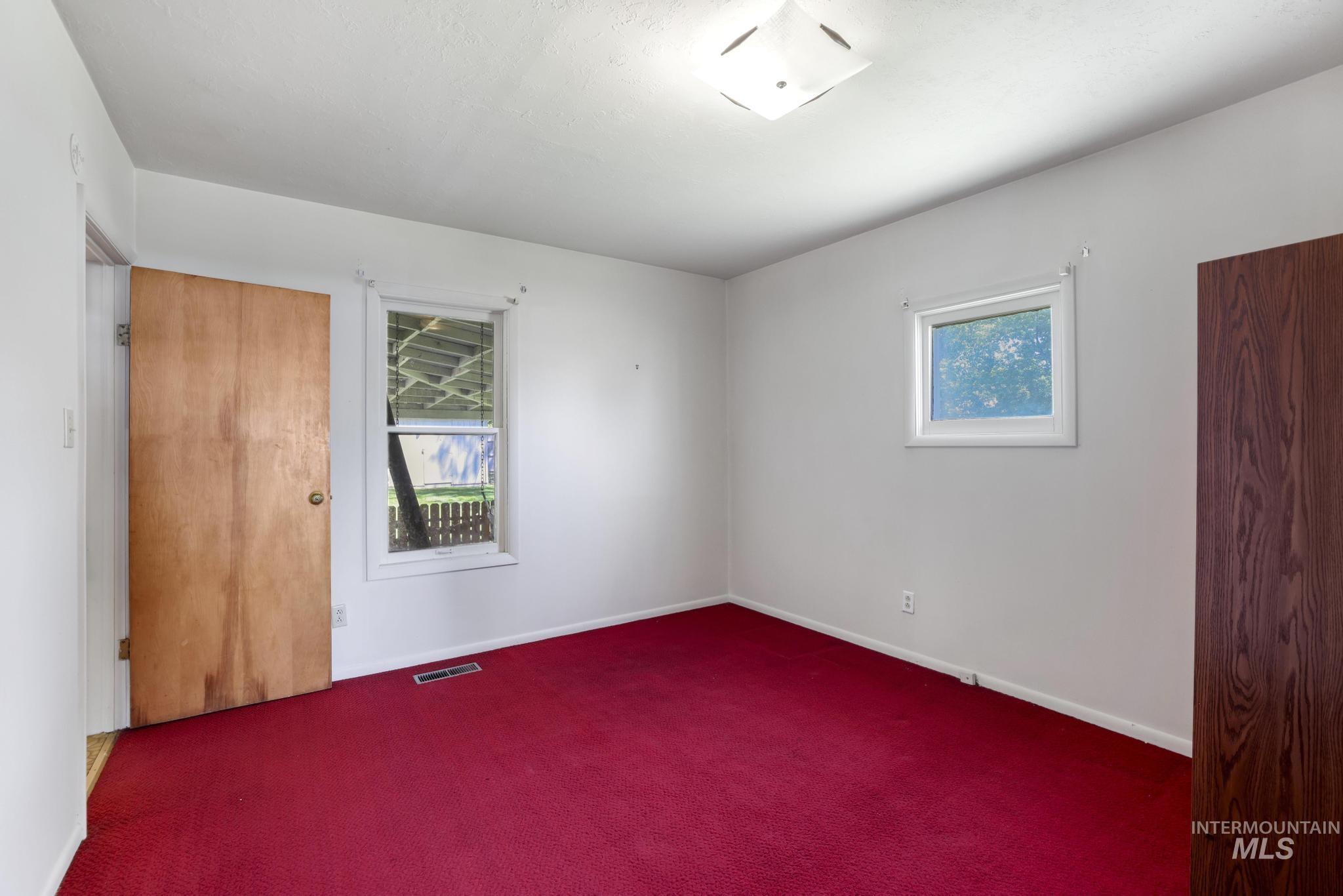311 W 2nd St, Hansen, Idaho 83334, 3 Bedrooms, 2 Bathrooms, Residential For Sale, Price $260,000, 98990681