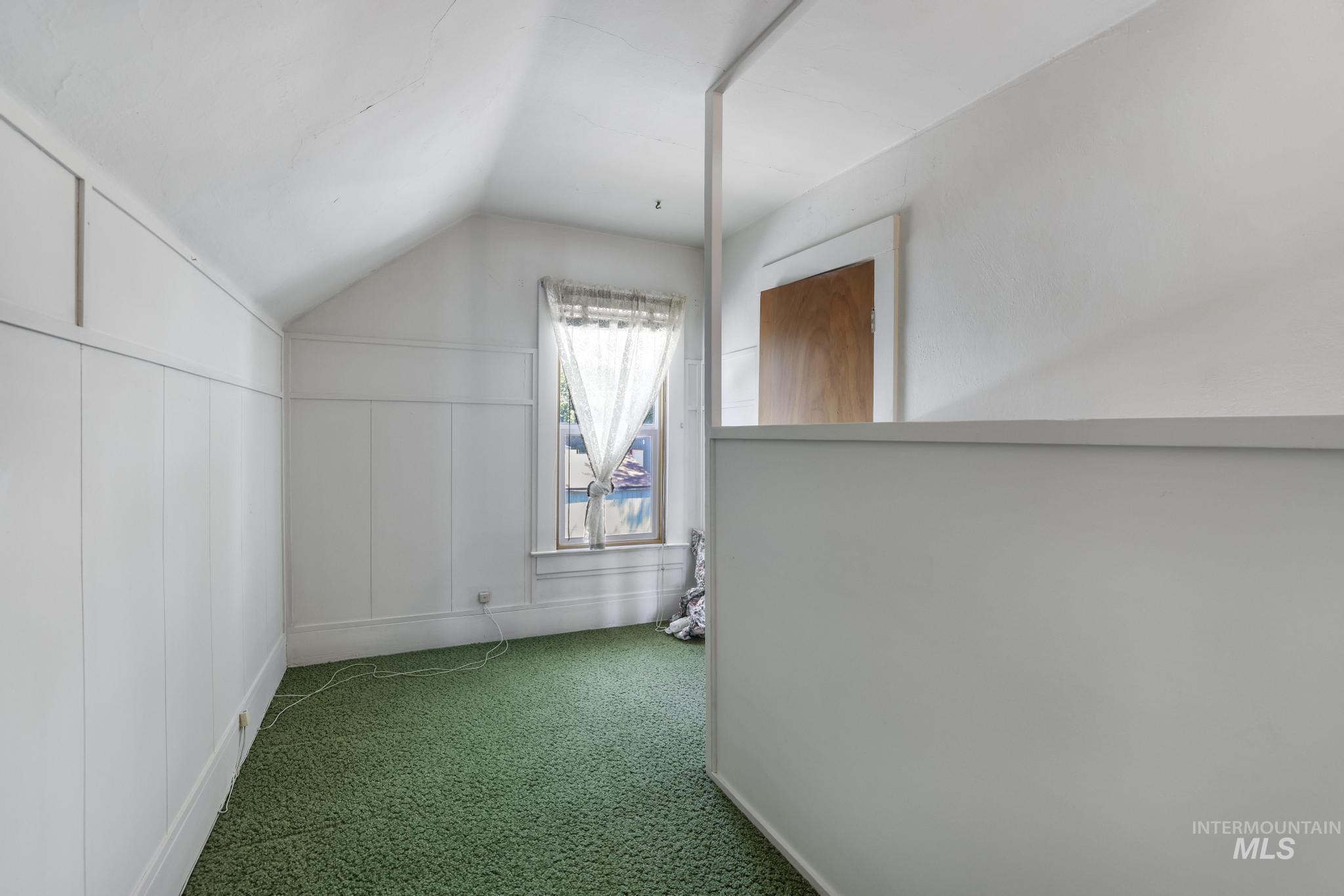 311 W 2nd St, Hansen, Idaho 83334, 3 Bedrooms, 2 Bathrooms, Residential For Sale, Price $260,000, 98990681