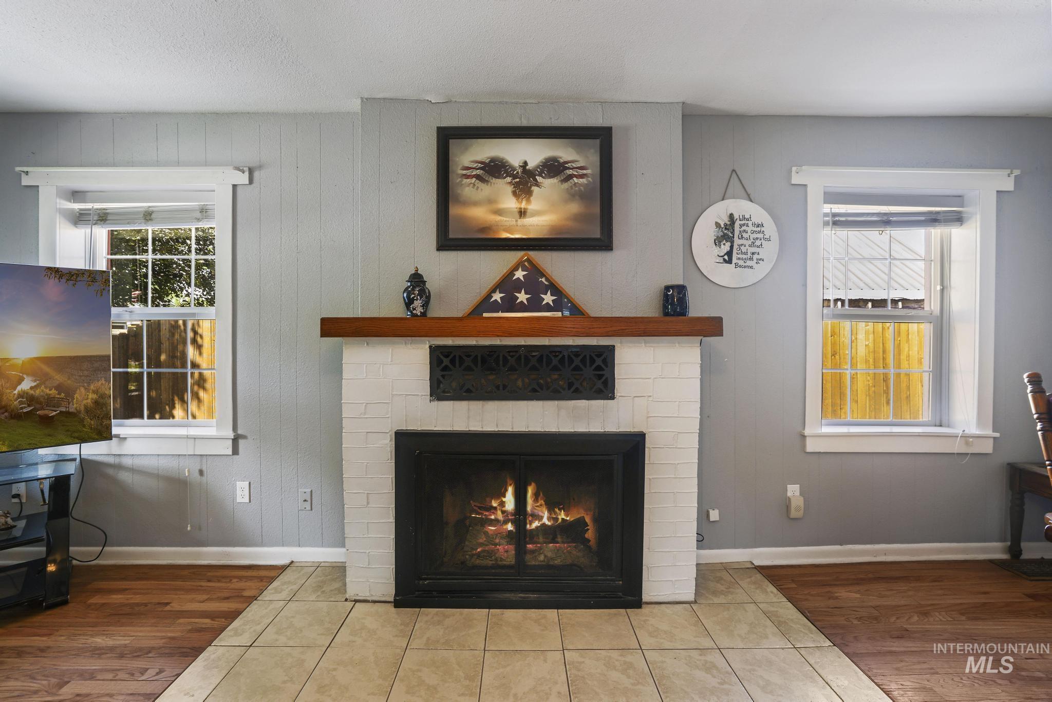 1351 5th Ave. E., Twin Falls, Idaho 83301, 2 Bedrooms, 2 Bathrooms, Residential For Sale, Price $299,900, 98990683