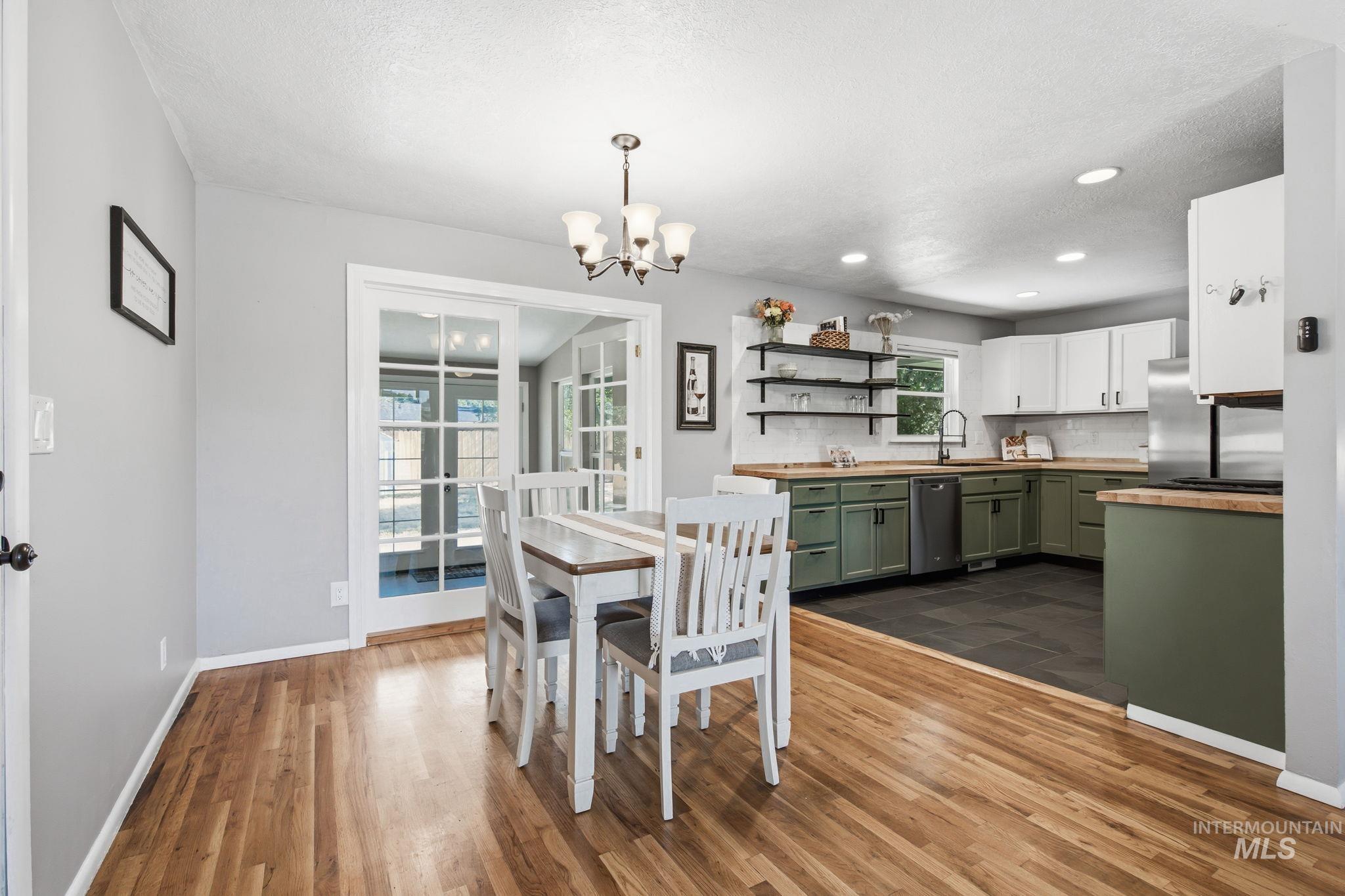 6412 W Cassia St., Boise, Idaho 83705, 3 Bedrooms, 1 Bathroom, Residential For Sale, Price $429,900,MLS 98990686