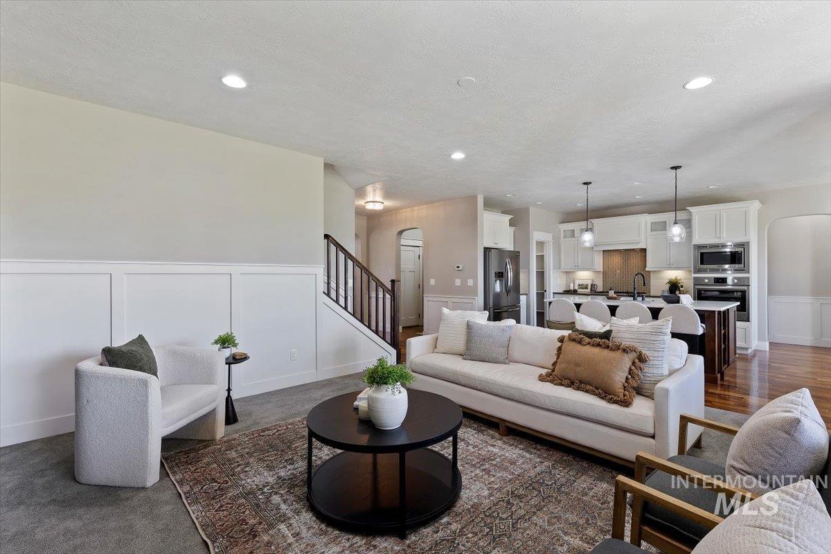 9433 W Wildbranch Dr, Star, Idaho 83669, 4 Bedrooms, 2.5 Bathrooms, Residential For Sale, Price $719,000,MLS 98990687