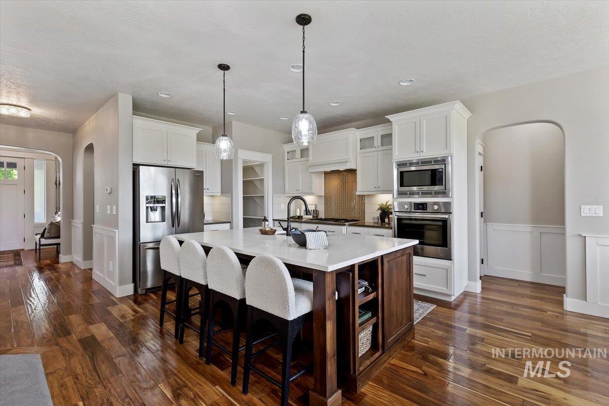 9433 W Wildbranch Dr, Star, Idaho 83669, 4 Bedrooms, 2.5 Bathrooms, Residential For Sale, Price $719,000,MLS 98990687