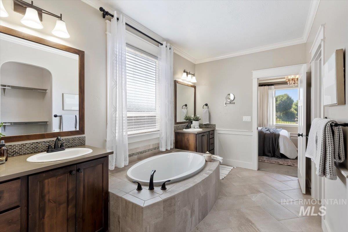 9433 W Wildbranch Dr, Star, Idaho 83669, 4 Bedrooms, 2.5 Bathrooms, Residential For Sale, Price $719,000,MLS 98990687