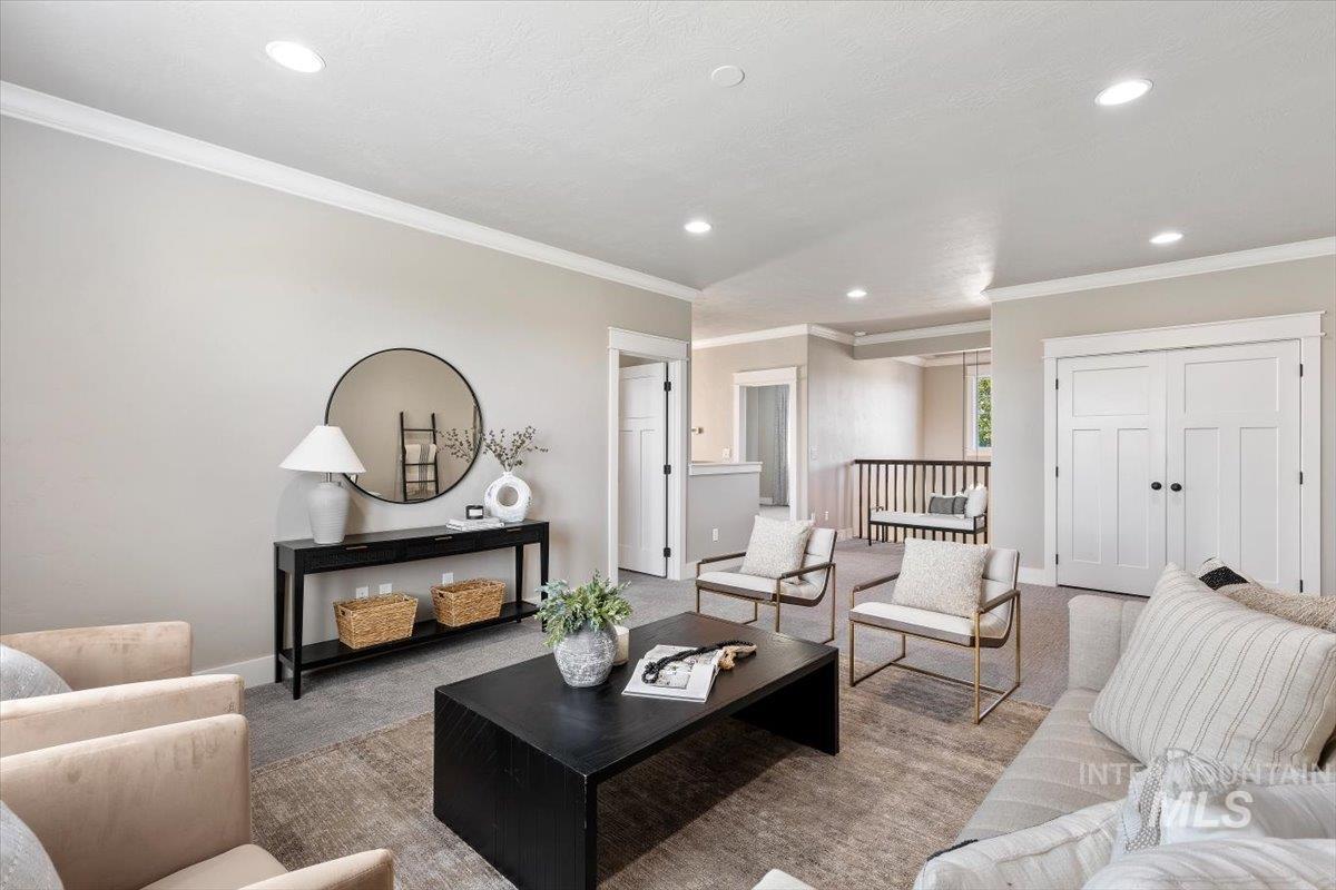 9433 W Wildbranch Dr, Star, Idaho 83669, 4 Bedrooms, 2.5 Bathrooms, Residential For Sale, Price $719,000,MLS 98990687