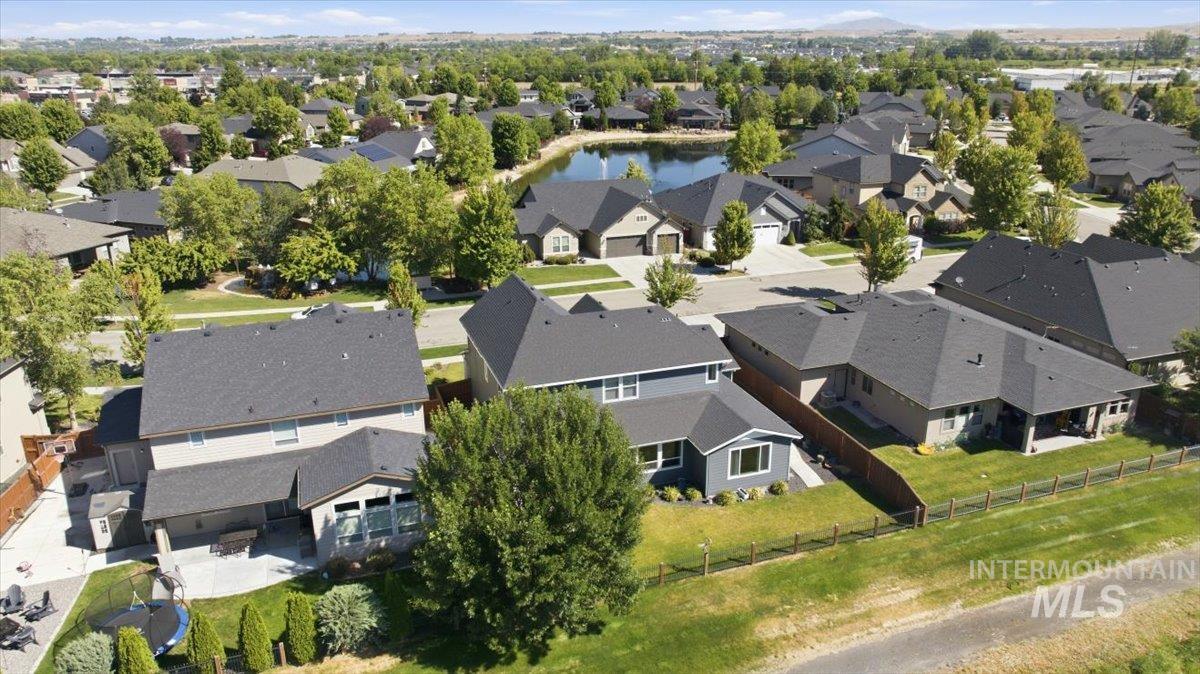 9433 W Wildbranch Dr, Star, Idaho 83669, 4 Bedrooms, 2.5 Bathrooms, Residential For Sale, Price $719,000,MLS 98990687