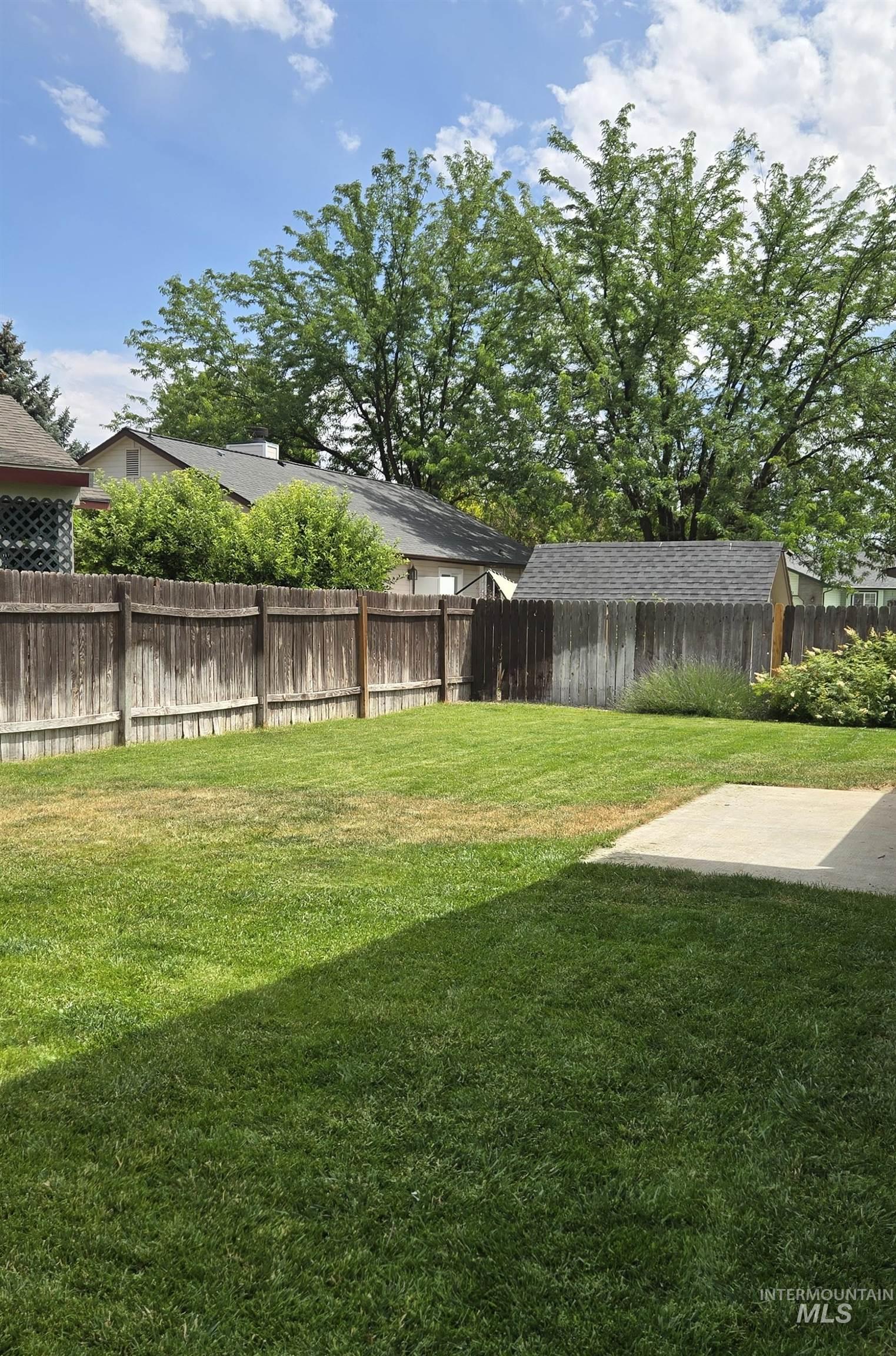 2140 E Chateau, Meridian, Idaho 83646, 4 Bedrooms, 3 Bathrooms, Residential For Sale, Price $439,900,MLS 98990689