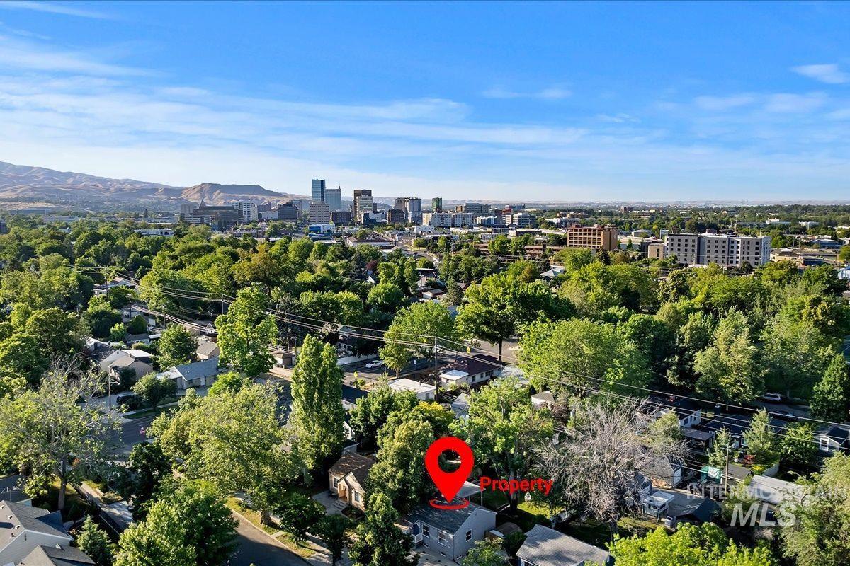 2315 W Jefferson Street, Boise, Idaho 83702, 2 Bedrooms, 2 Bathrooms, Residential For Sale, Price $595,000,MLS 98990690