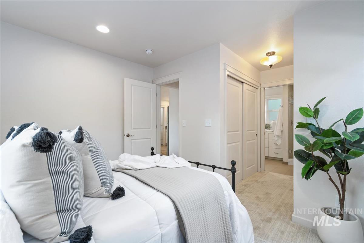 2315 W Jefferson Street, Boise, Idaho 83702, 2 Bedrooms, 2 Bathrooms, Residential For Sale, Price $595,000,MLS 98990690