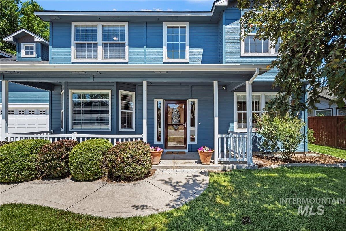 2078 W Lowry Street, Meridian, Idaho 83646, 5 Bedrooms, 2.5 Bathrooms, Residential For Sale, Price $599,999,MLS 98990692