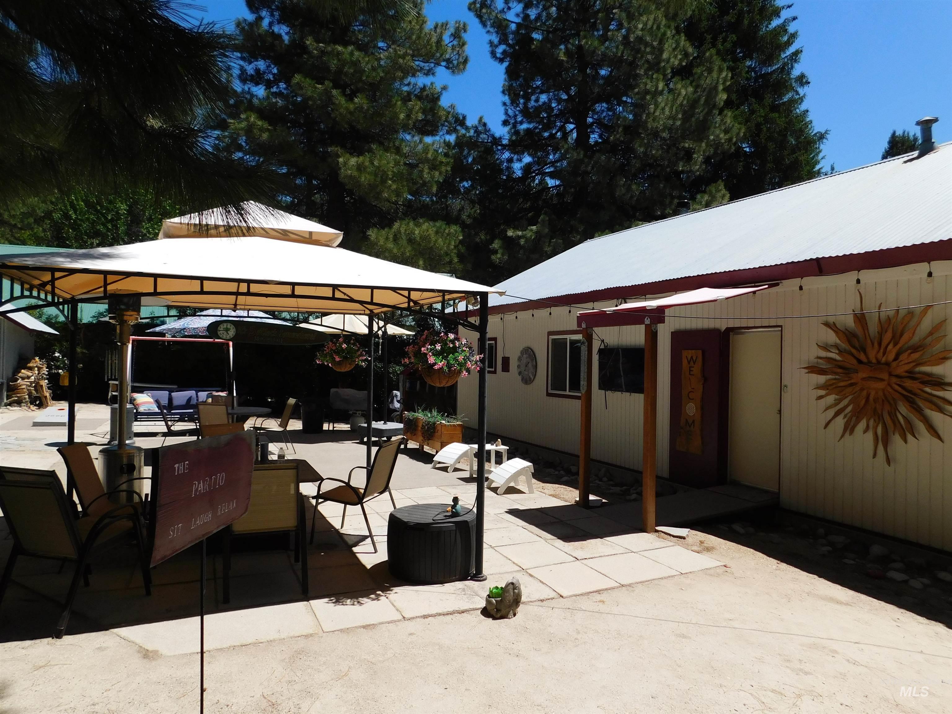 38 E Foster Street, Pine, Idaho 83647, 2 Bedrooms, 1 Bathroom, Residential For Sale, Price $385,000,MLS 98990694
