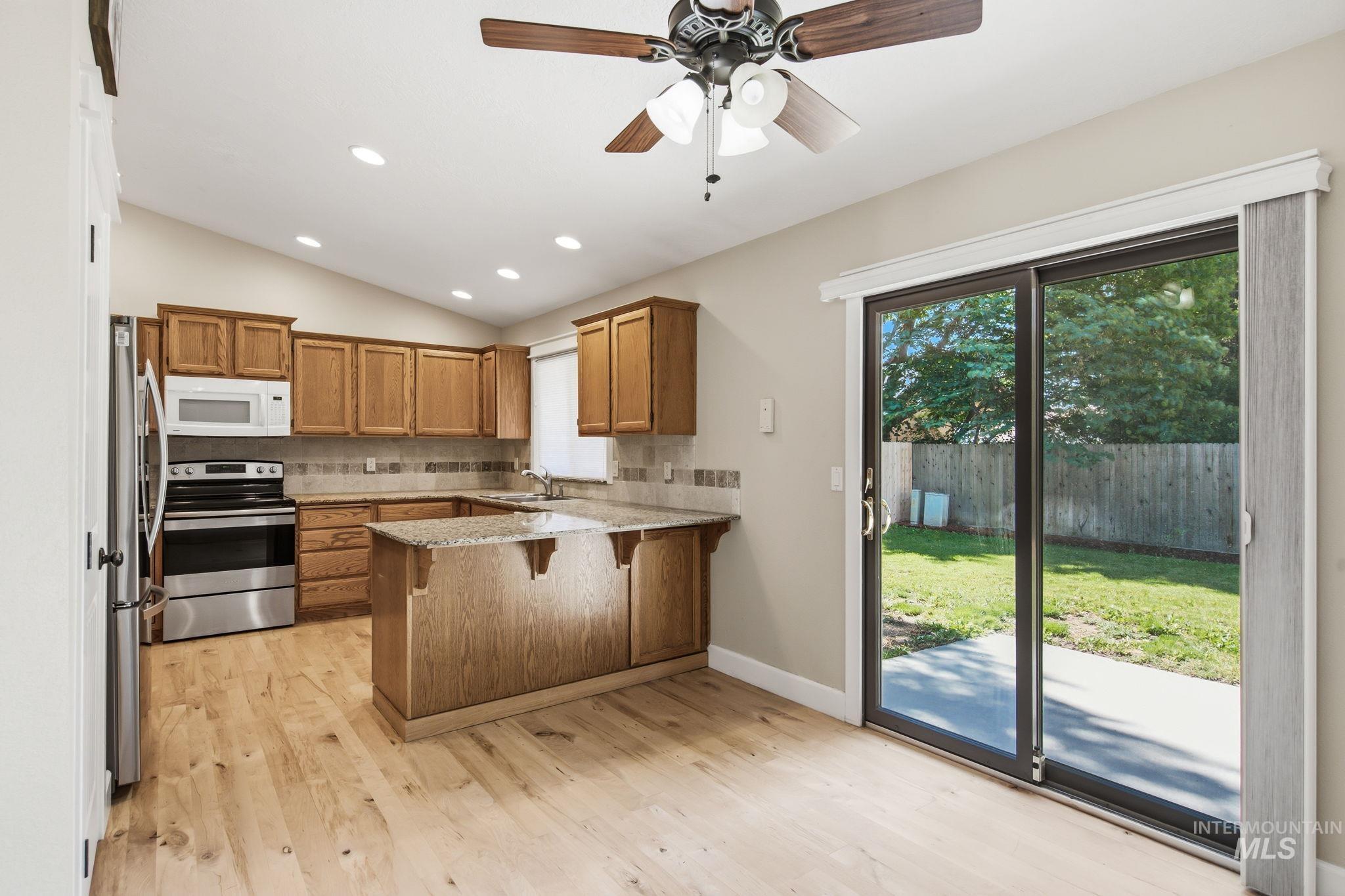 8341 W Pomona Court, Boise, Idaho 83704, 4 Bedrooms, 2.5 Bathrooms, Residential For Sale, Price $487,900,MLS 98990695