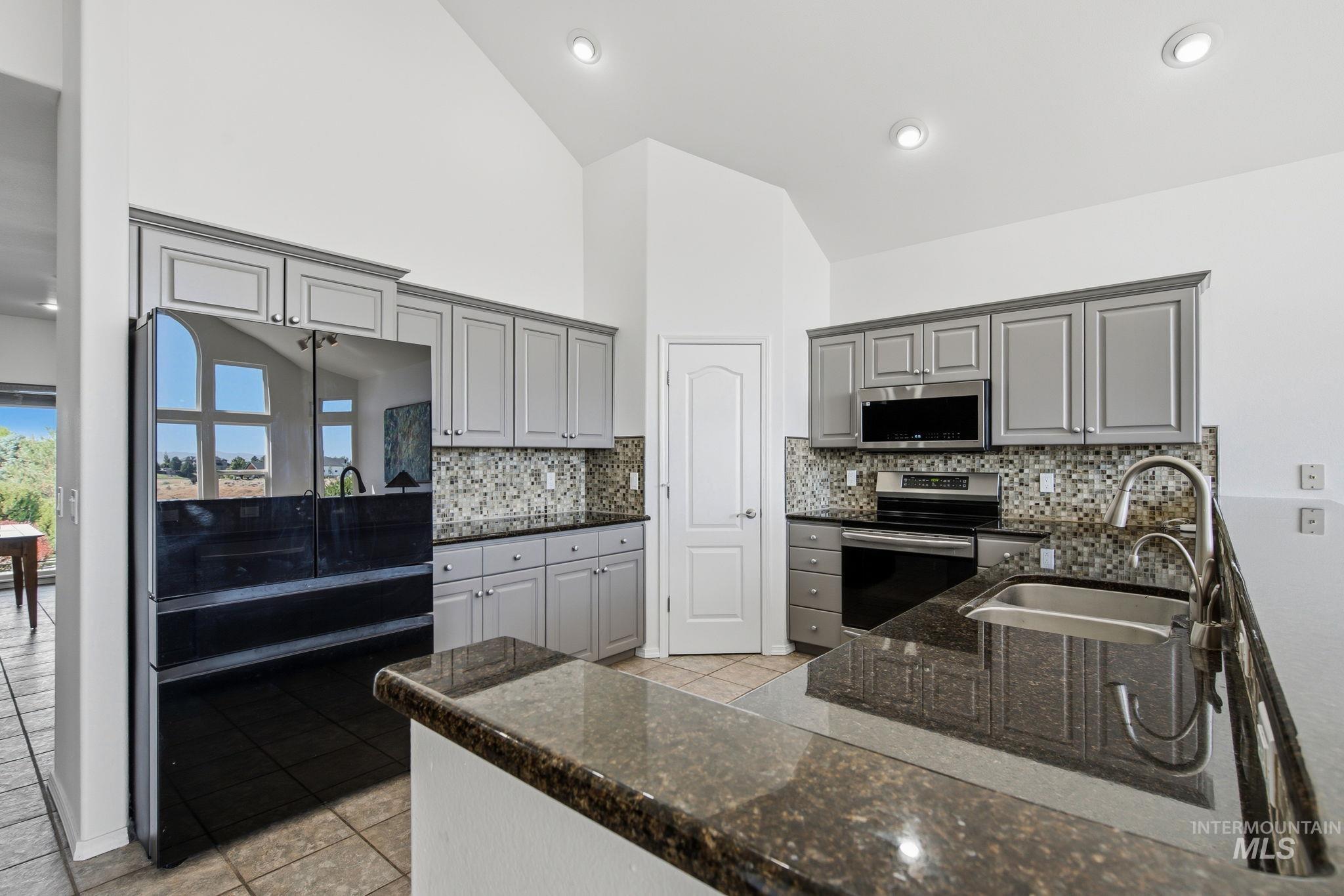 5660 N Star Ridge Way, Star, Idaho 83669, 6 Bedrooms, 4.5 Bathrooms, Residential For Sale, Price $1,670,000, 98990698