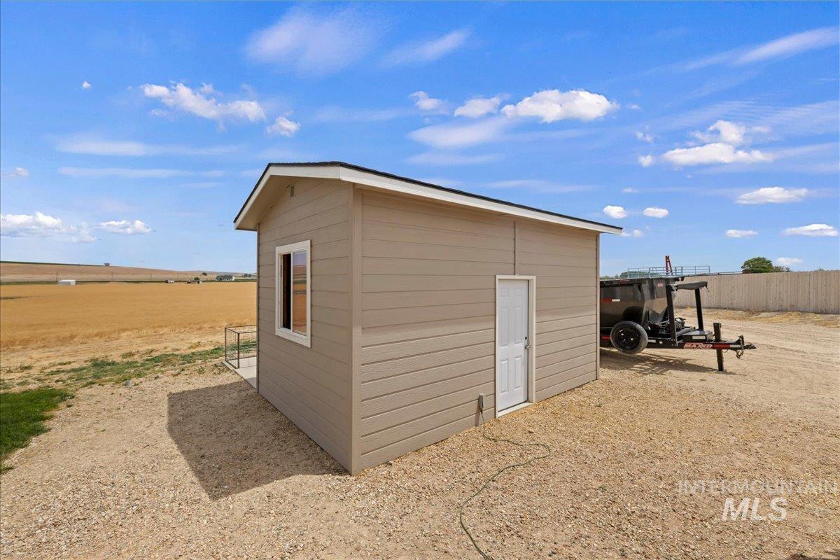 734 Hill Road, Melba, Idaho 83641, 4 Bedrooms, 3 Bathrooms, Residential For Sale, Price $659,900,MLS 98990700