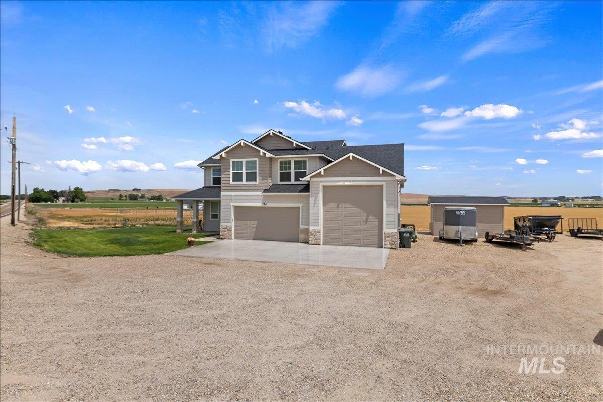734 Hill Road, Melba, Idaho 83641, 4 Bedrooms, 3 Bathrooms, Residential For Sale, Price $659,900,MLS 98990700