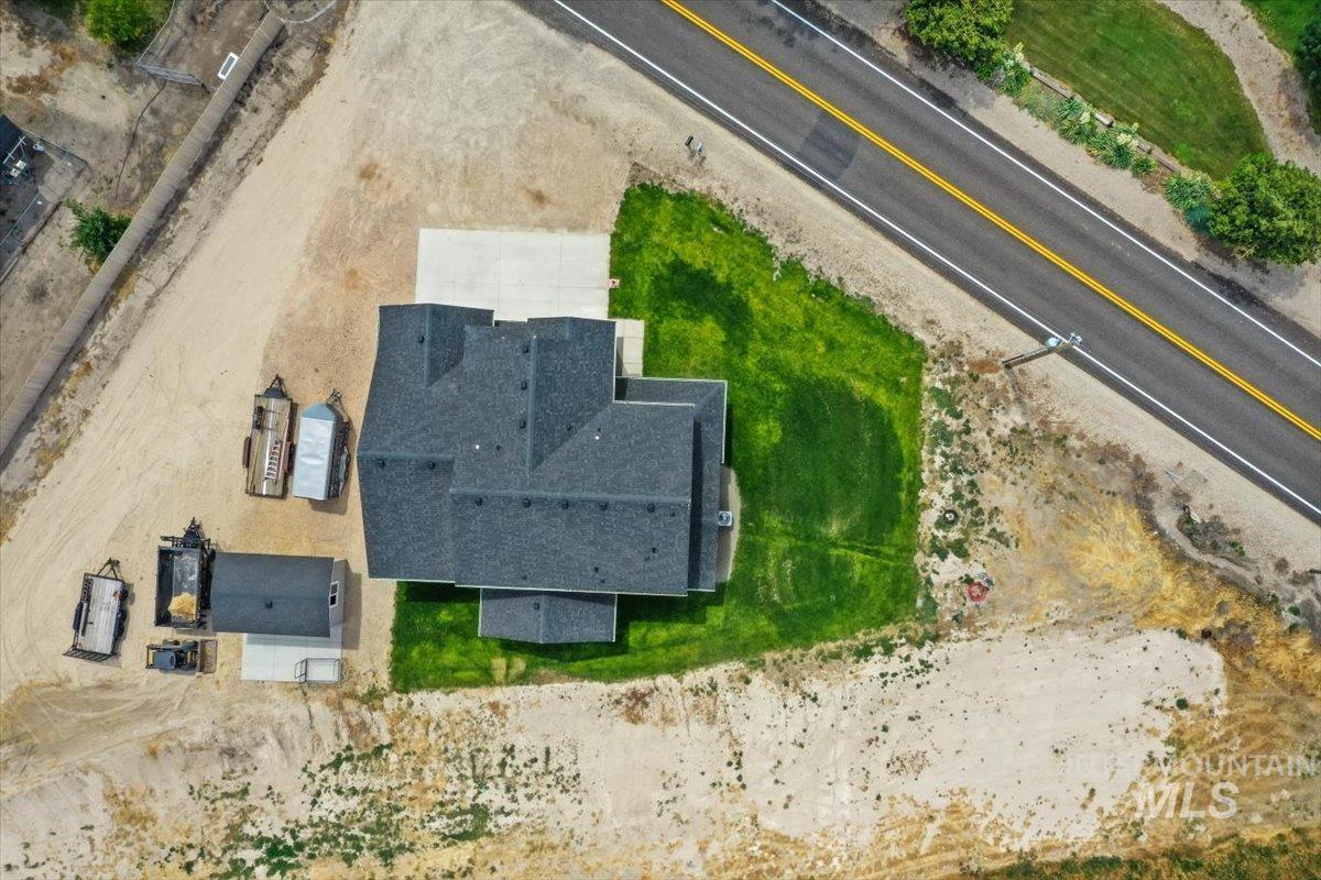 734 Hill Road, Melba, Idaho 83641, 4 Bedrooms, 3 Bathrooms, Residential For Sale, Price $659,900,MLS 98990700