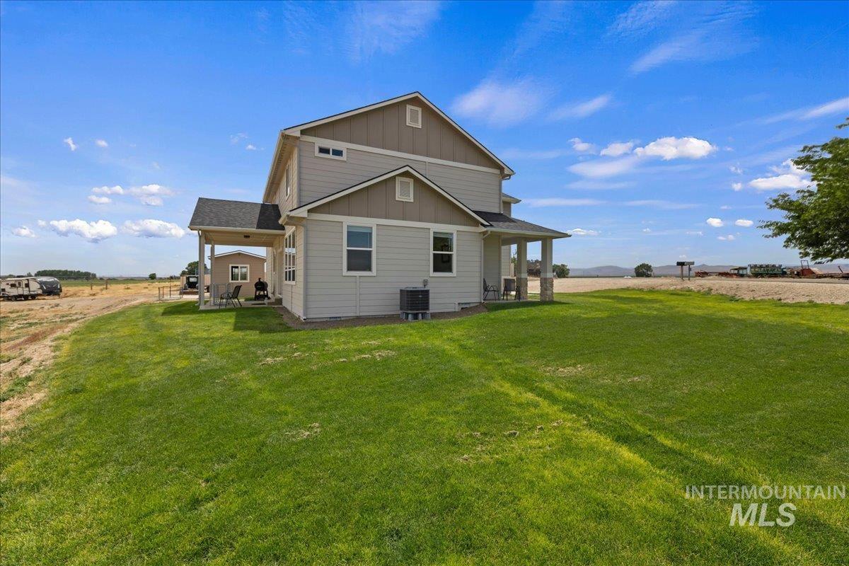 734 Hill Road, Melba, Idaho 83641, 4 Bedrooms, 3 Bathrooms, Residential For Sale, Price $659,900,MLS 98990700